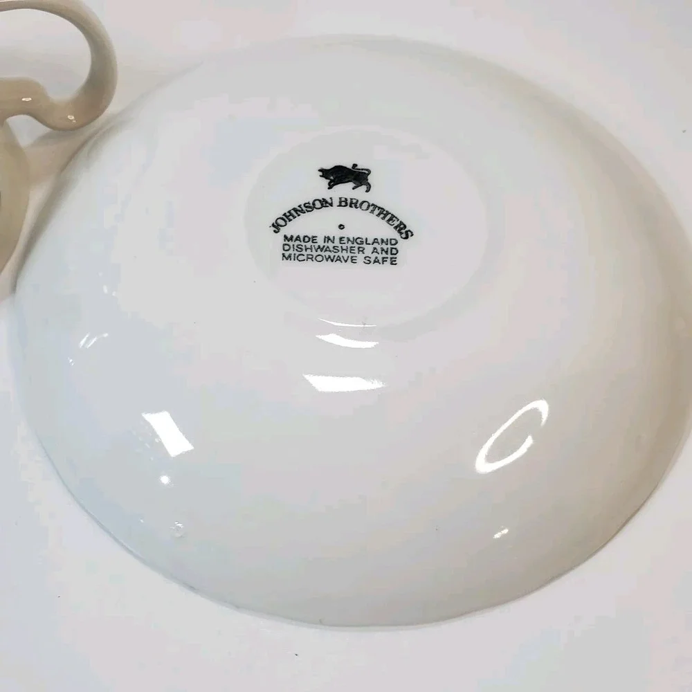 Vtg Johnson Bros England Ironstone Nordic Blue Onion Tea Coffee Cup and Saucer